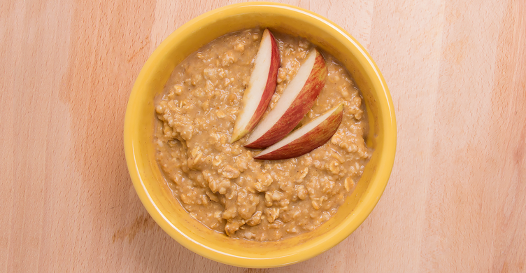 Breakfast for Busy Mornings: Yogurt Parfait Pumpkin Oatmeal 